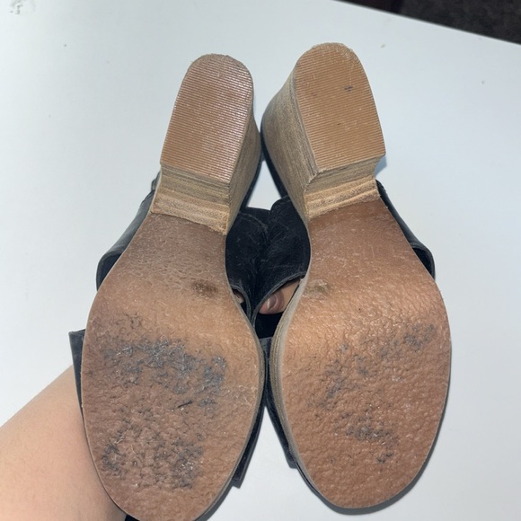 LUCKY BRAND OPEN TOE HEEL - Picture 7 of 10